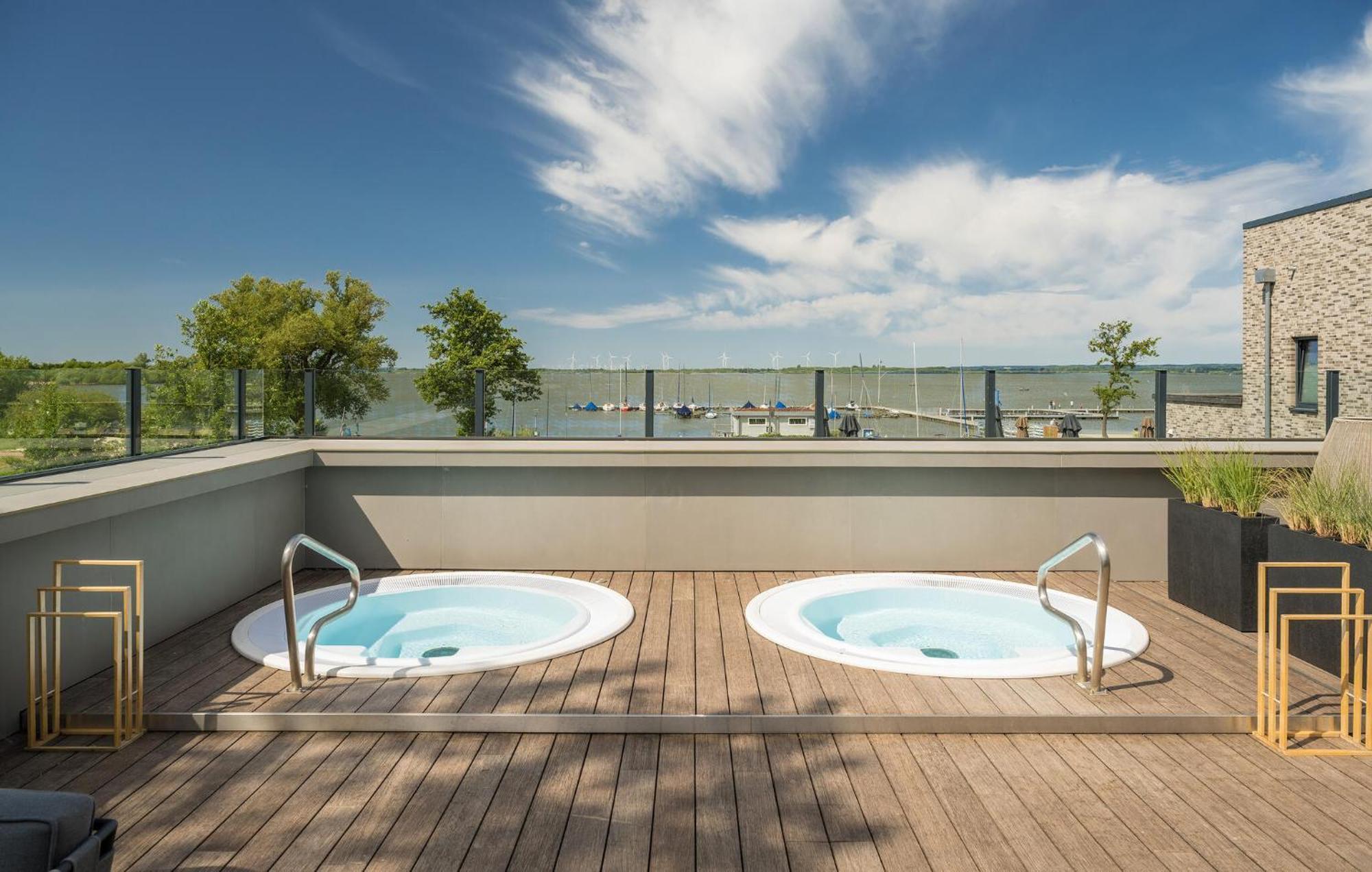 2 Bedroom Cozy Apartment In Lembruch-Duemmer See Eksteriør bilde